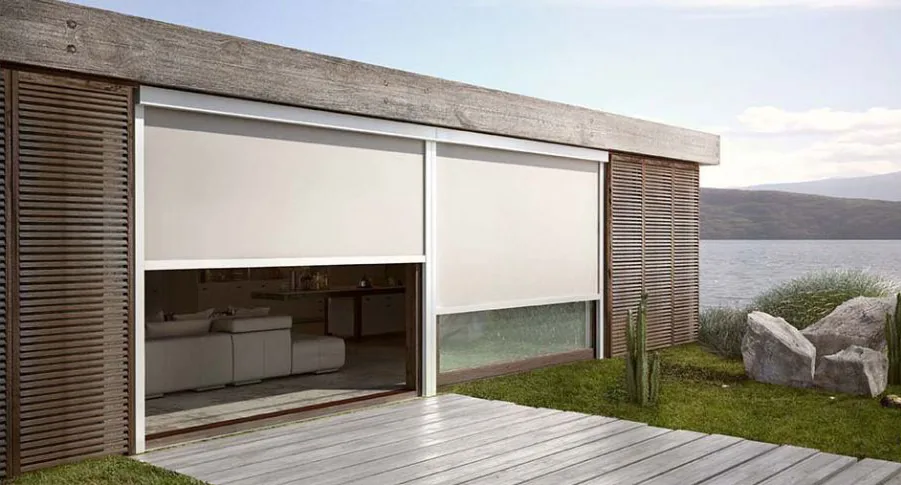 Zip screen installation 5