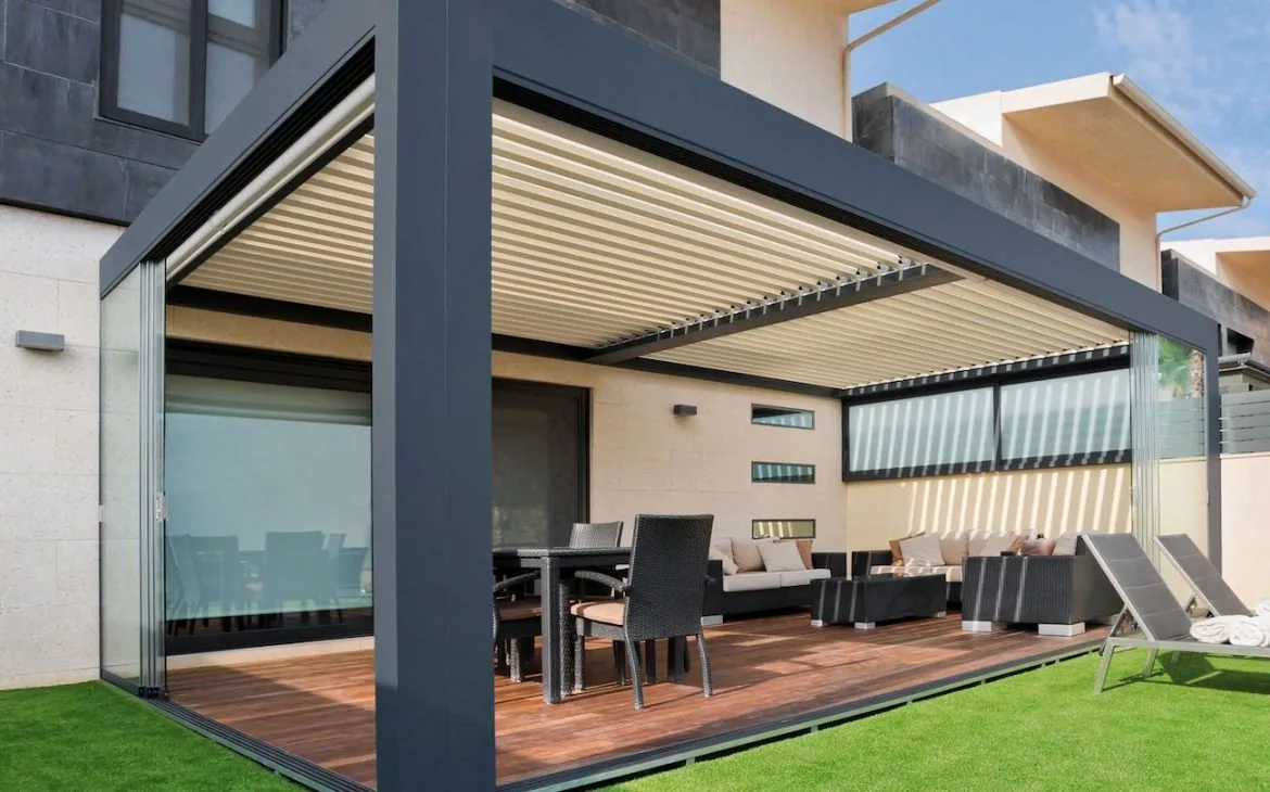 Bioclimatic pergola installation 1