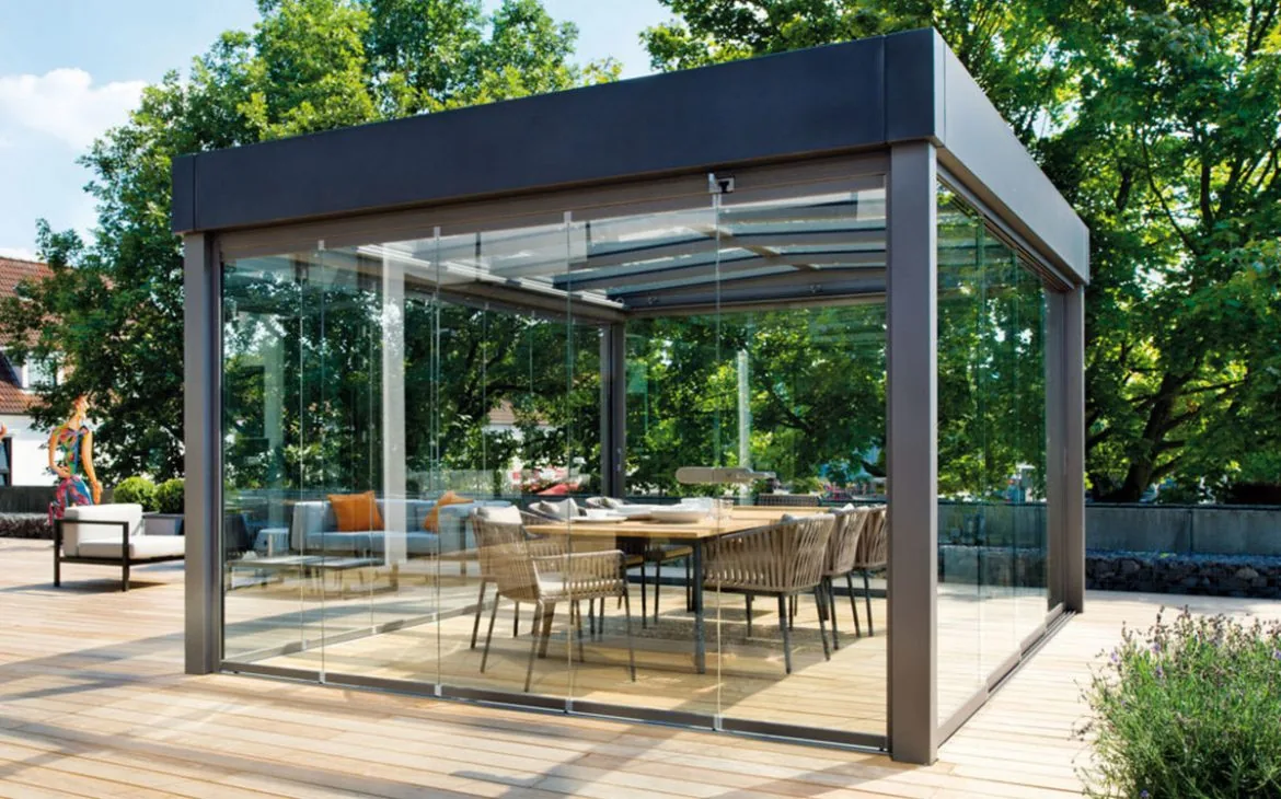 Frameless glass enclosure installation 4