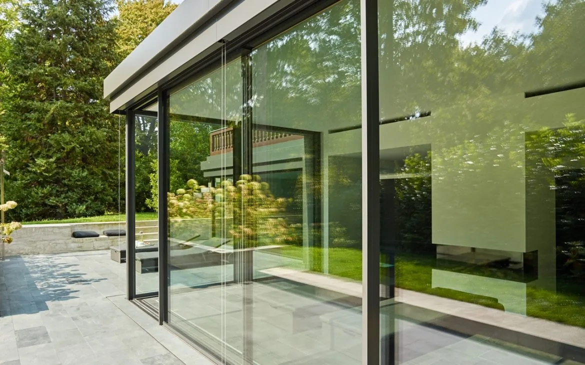 Frameless glass enclosure installation 7